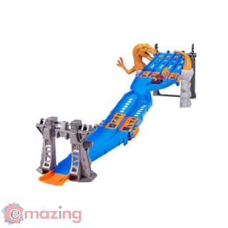 Metal Machines Playset 4-lane Madness (6740)